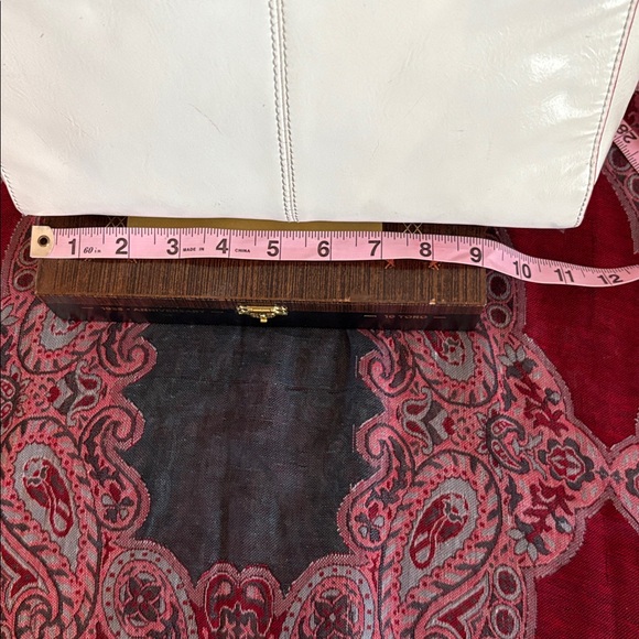 Antonio Melani Convertible Off-White Patent Leather Bag - Picture 11 of 12